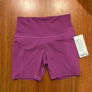 NWT Lululemon Align Shorts with Pockets 6”